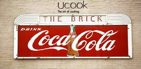 ΣΤΟ ΦΩΣ Η ΜΥΣΤΙΚΗ ΣΥΝΤΑΓΗ ΤΗΣ COCA COLA